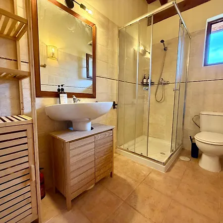 Villa Bores Semesterbostad *